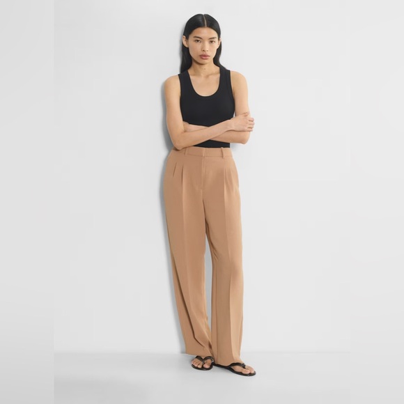 Aritzia The Effortless Pant™ Crepette™ Formal Business Casual Size 0 - Picture 7 of 17